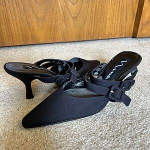 Chic buckle kitten heels black